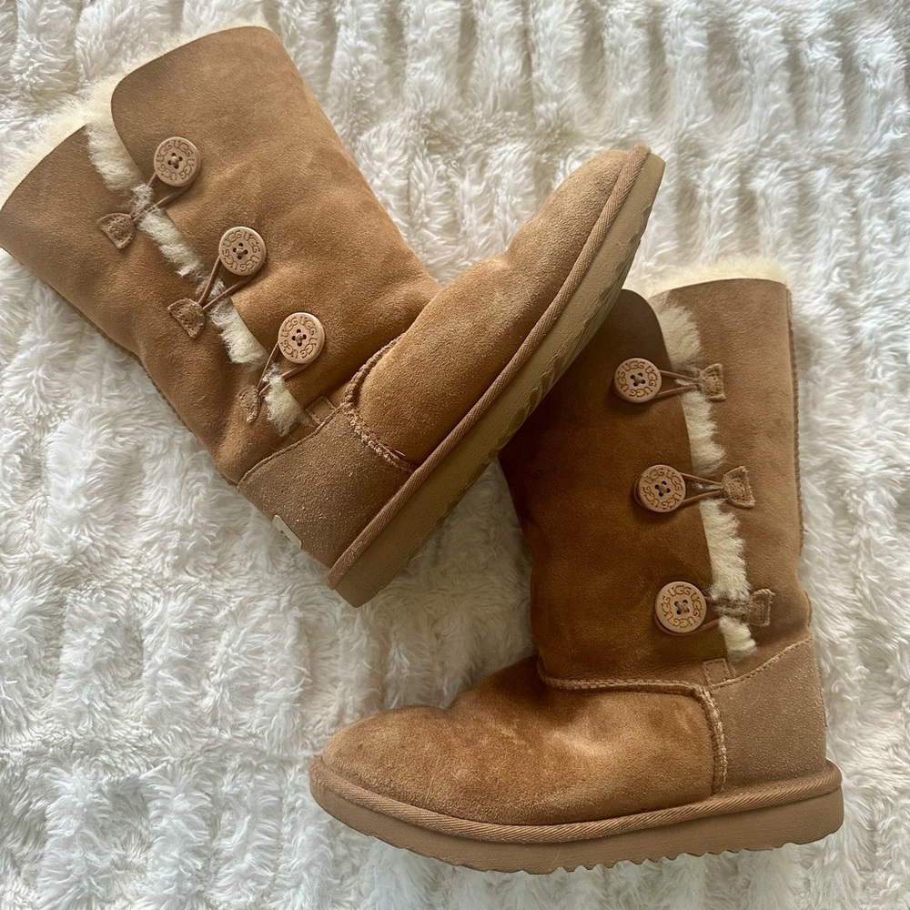 UGG Bailey Button Triple Boot